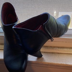 leather booties size 9, 2 1/2” heel black cherry